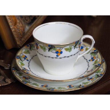 Aynsley art deco trio Aynsley art deco trio