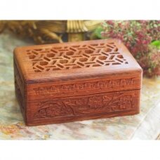 Indiška medinė ažūrinė dėžutė