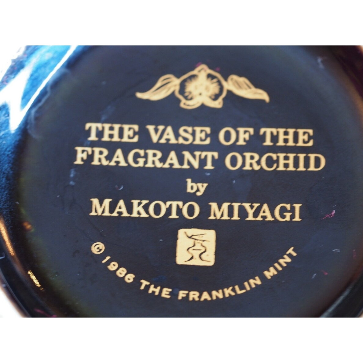 Kolekcinė porcelianinė vaza „Kvapniosios orchidėjos“, Franklin Mint 5 Kolekcinė porcelianinė vaza „Kvapniosios orchidėjos“, Franklin Mint 5