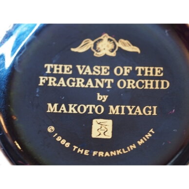 Kolekcinė porcelianinė vaza „Kvapniosios orchidėjos“, Franklin Mint 5 Kolekcinė porcelianinė vaza „Kvapniosios orchidėjos“, Franklin Mint 5
