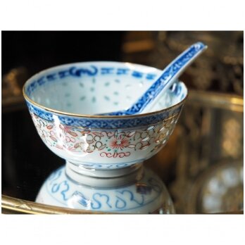 „Ryžio grūdo“ (rice grain) porcelianas
